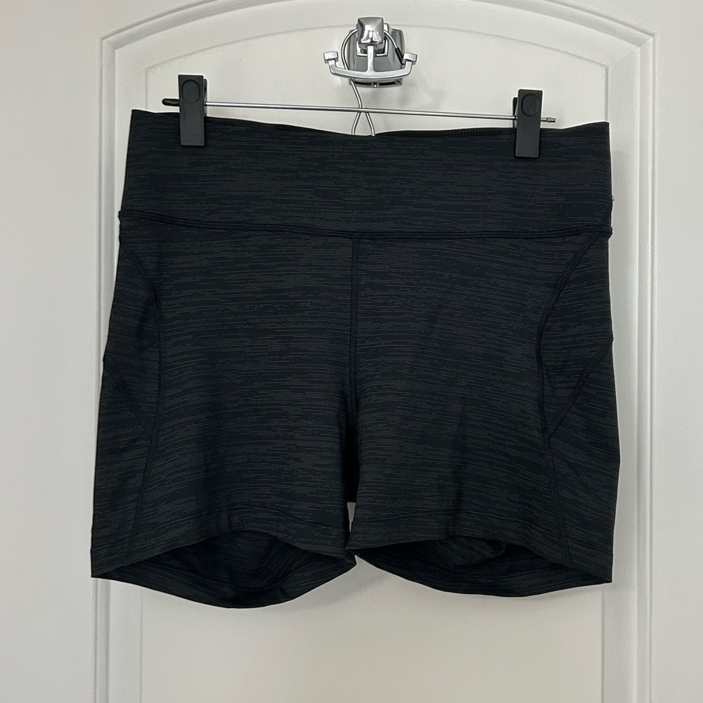 Outdoor Voices Bike Shorts Women’s XL Stretch Athletic Activewear